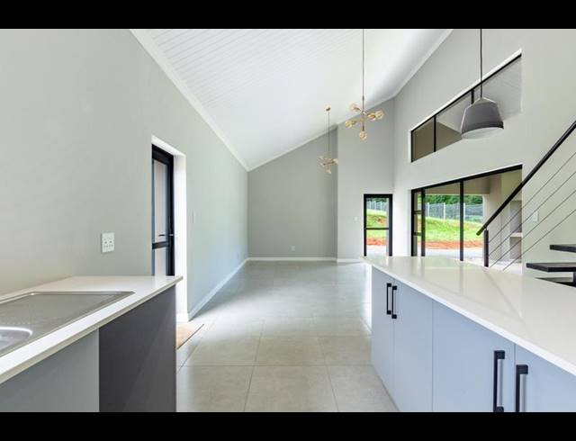 4 BEDROOM TOWNHOUSE FOR SALE IN WORLD'S VIEW